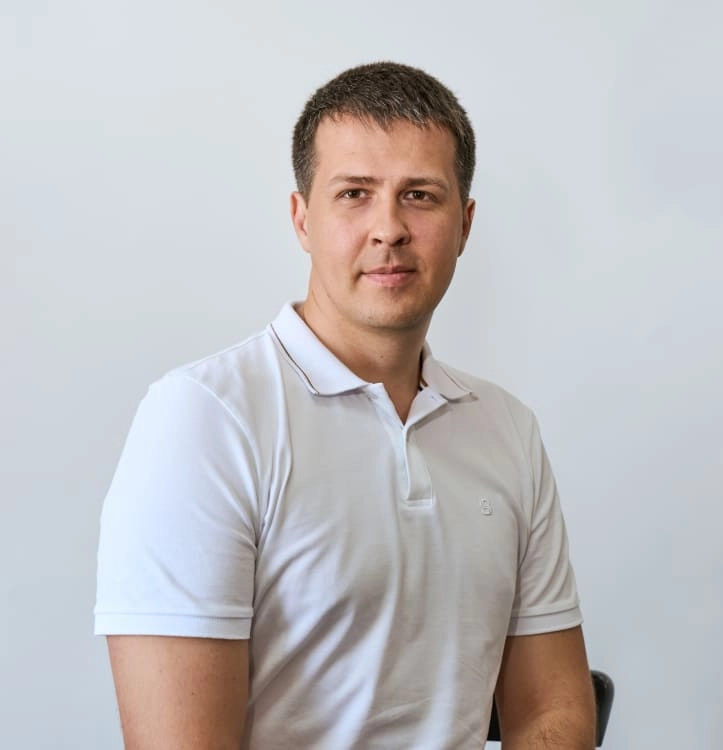 Владимир Лопарев
